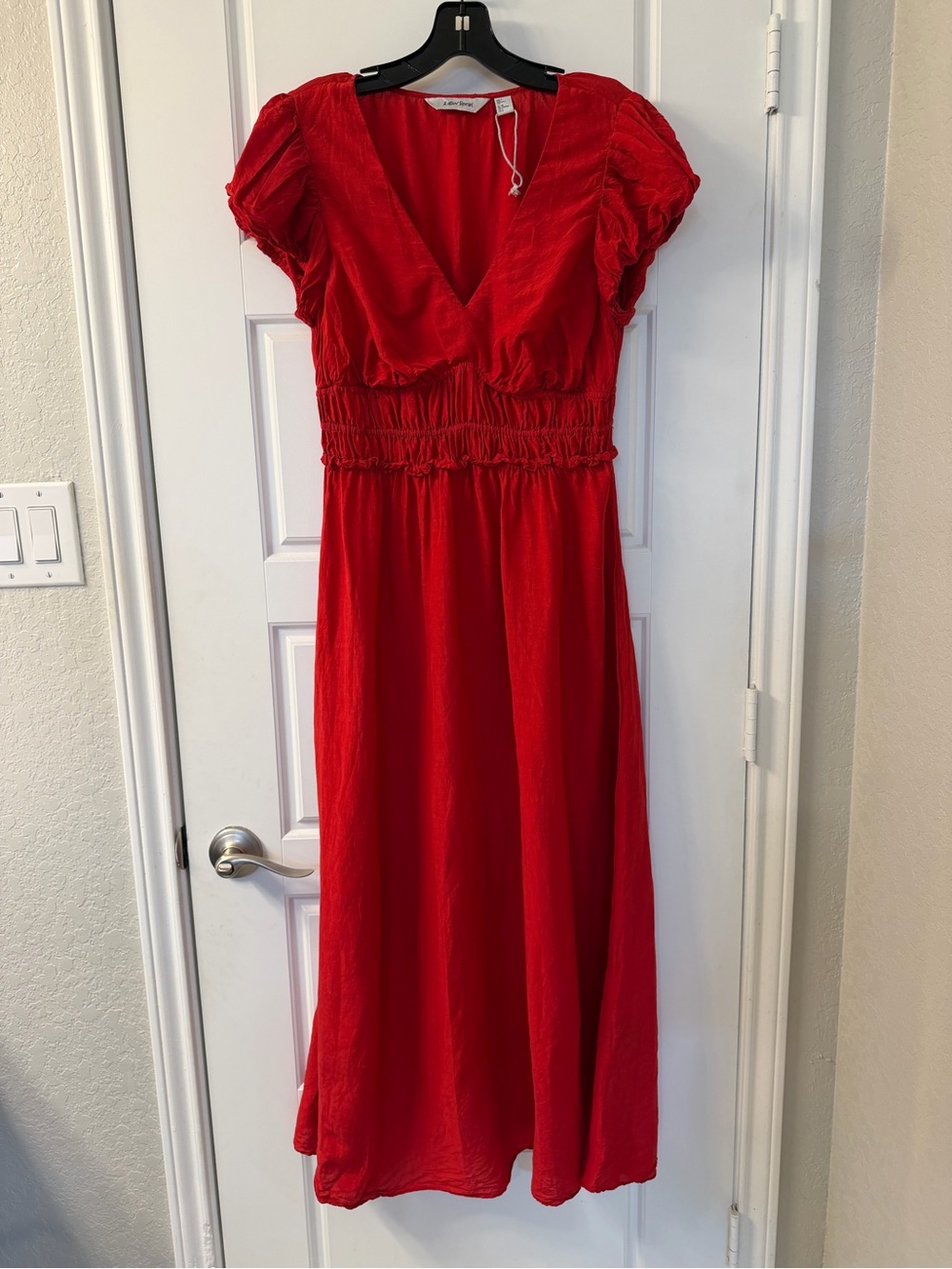 & Other Stories | Boho V Neck Midi Dress w Tier Hem and Ruffle Sleeves | Sz 8 - Picture 5 of 13